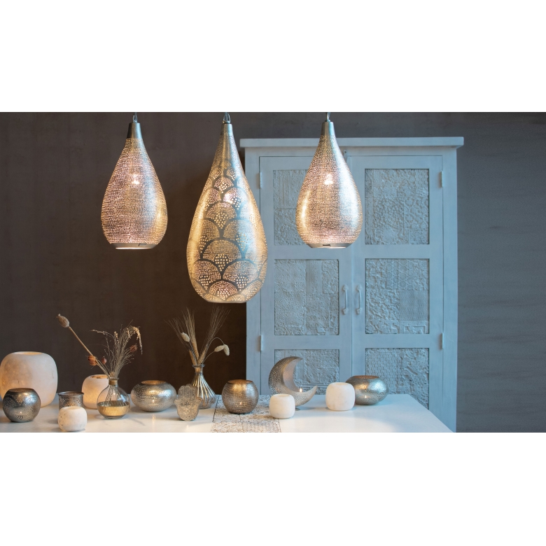 How do you hang a row of lamps nicely?